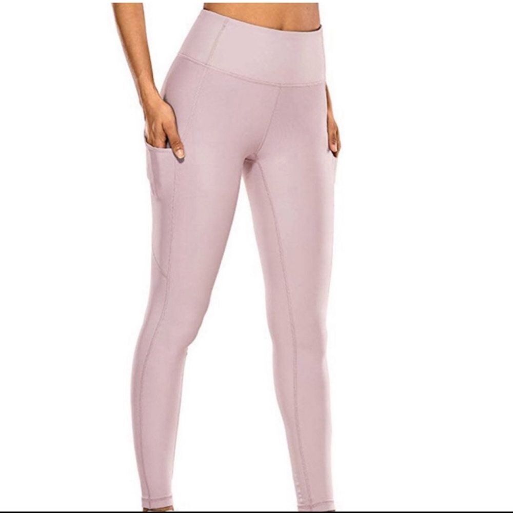 Apana High Waisted Yoga Pocket Leggings • size Medium